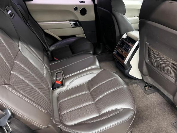 Land Rover Range Rover Sport II с пробегом 2015 года, цена 2 600 000 рублей, 223533 км, внедорожник, Автокод Объявления