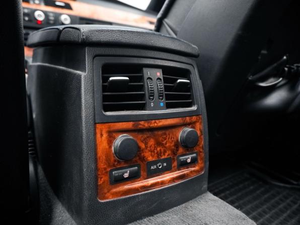 BMW 5 серии V (E60/E61) Рестайлинг с пробегом 2008 года, цена 1 050 000 рублей, 214016 км, седан, Автокод Объявления