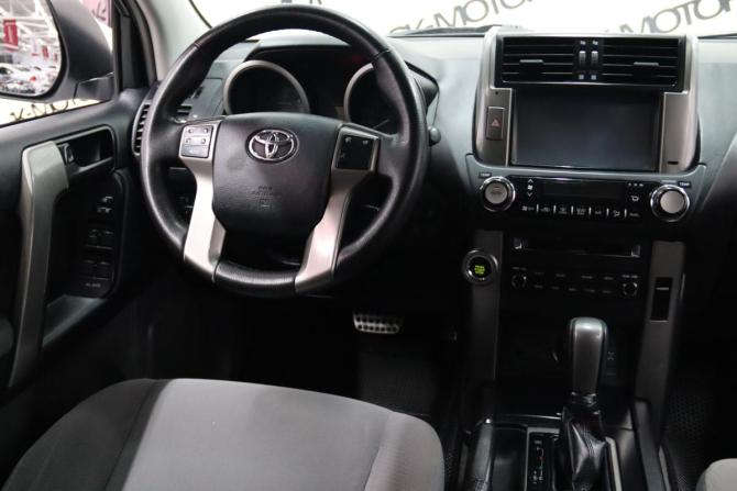 Toyota Land Cruiser Prado 150 Series с пробегом 2013 года, цена 2 465 650 рублей, 327780 км, внедорожник, Автокод Объявления