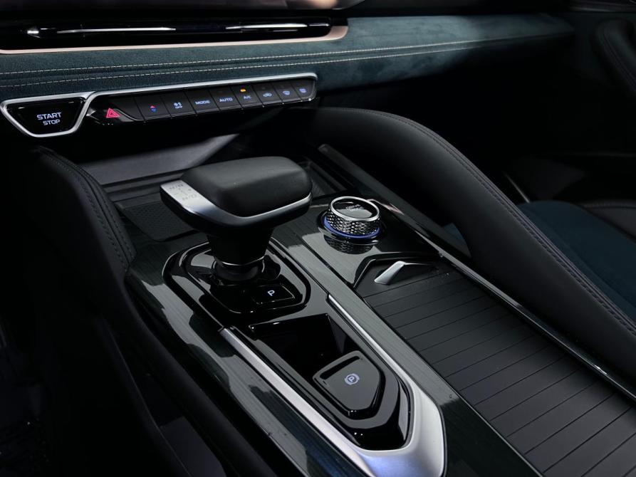 Geely Monjaro I Ростов-на-Дону  - изображение 19