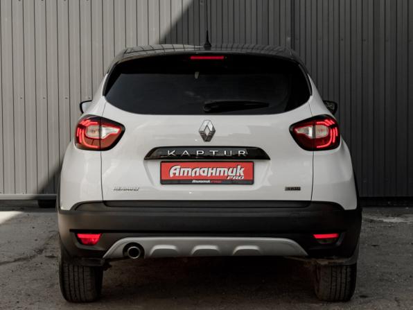 Renault Kaptur I с пробегом 2017 года, цена 1 645 000 рублей, 64509 км, внедорожник, Автокод Объявления