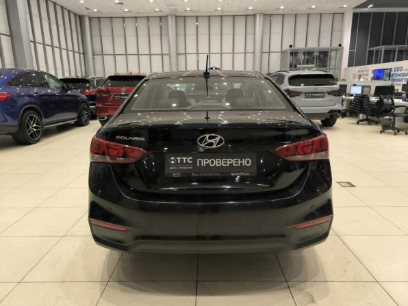 Hyundai Solaris II с пробегом 2017 года, цена 1 430 000 рублей, 139634 км, седан, Автокод Объявления