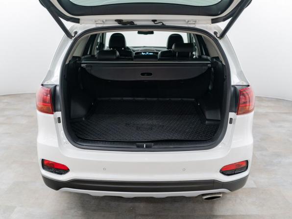 Kia Sorento III Prime Рестайлинг с пробегом 2018 года, цена 2 950 000 рублей, 120000 км, внедорожник, Автокод Объявления