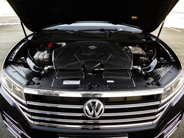 Volkswagen Touareg III с пробегом 2018 года, цена 4 870 000 рублей, 110354 км, внедорожник, Автокод Объявления