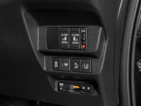 Honda Freed II Рестайлинг с пробегом 2020 года, цена 1 649 000 рублей, 154359 км, компактвэн, Автокод Объявления