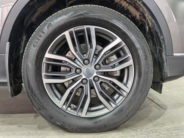Geely Atlas Pro с пробегом 2023 года, цена 1 970 000 рублей, 66111 км, внедорожник, Автокод Объявления