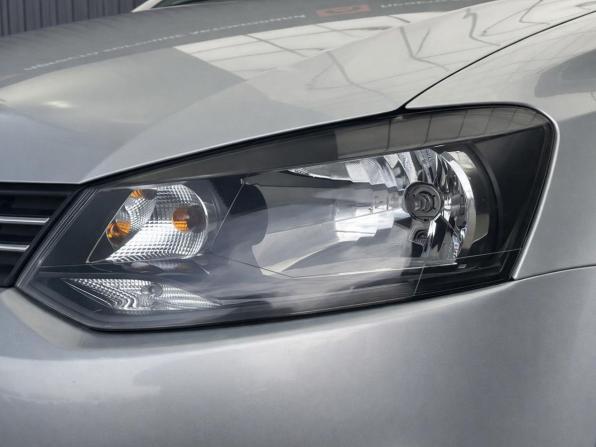 Volkswagen Polo V Рестайлинг с пробегом 2015 года, цена 977 000 рублей, 111947 км, седан, Автокод Объявления