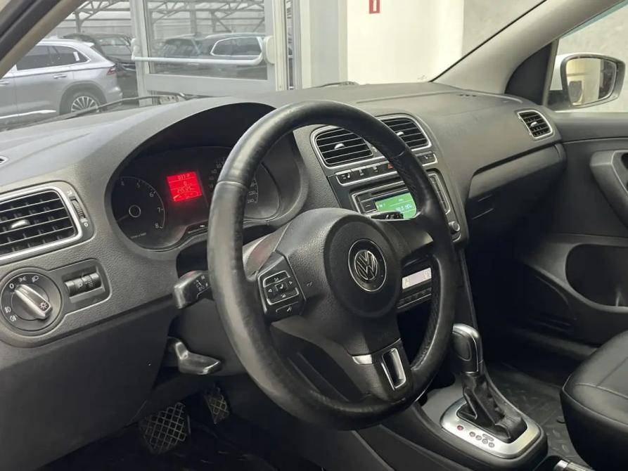 Volkswagen Polo V Новосибирск  - изображение 8