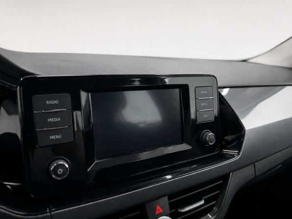 Volkswagen Polo VI с пробегом 2022 года, цена 1 579 000 рублей, 95000 км, лифтбек, Автокод Объявления