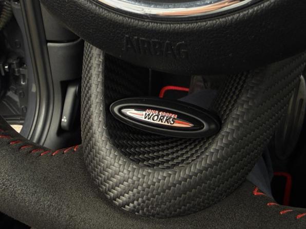 Mini Hatch III (F55/F56) Рестайлинг с пробегом 2020 года, цена 2 949 000 рублей, 94100 км, хэтчбек, Автокод Объявления