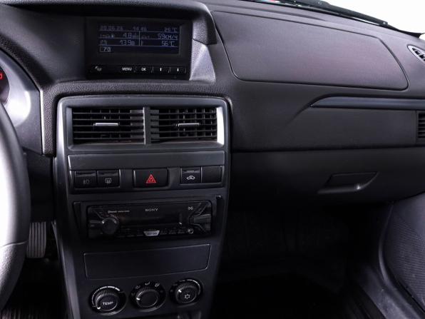 Lada (ВАЗ) Priora I Рестайлинг с пробегом 2015 года, цена 800 000 рублей, 47000 км, седан, Автокод Объявления