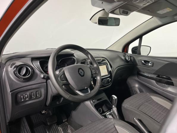 Renault Kaptur I с пробегом 2018 года, цена 1 754 000 рублей, 45726 км, внедорожник, Автокод Объявления