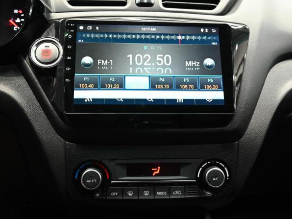 Kia Rio III Рестайлинг с пробегом 2017 года, цена 900 000 рублей, 206328 км, седан, Автокод Объявления