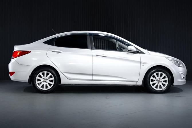 Hyundai Solaris I Рестайлинг с пробегом 2014 года, цена 749 000 рублей, 165947 км, седан, Автокод Объявления