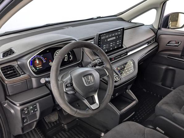 Honda Odyssey V Рестайлинг 2 с пробегом 2023 года, цена 4 200 000 рублей, 26152 км, минивэн, Автокод Объявления
