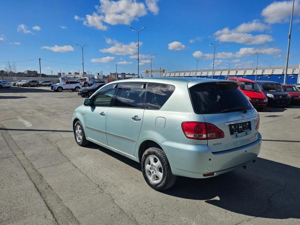Toyota Ipsum II (M20) Рестайлинг с пробегом 2003 года, цена 799 000 рублей, 312501 км, минивэн, Автокод Объявления