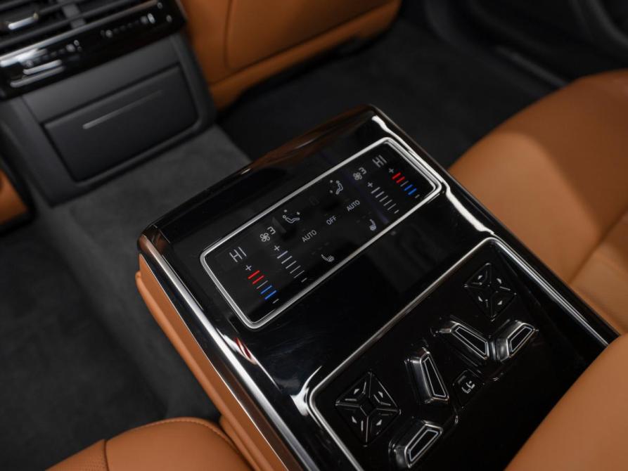 Audi A8 IV (D5) Рестайлинг Москва  - изображение 22