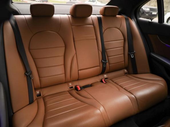 Mercedes-Benz C-Класс IV (W205) Рестайлинг с пробегом 2018 года, цена 2 389 000 рублей, 174040 км, седан, Автокод Объявления