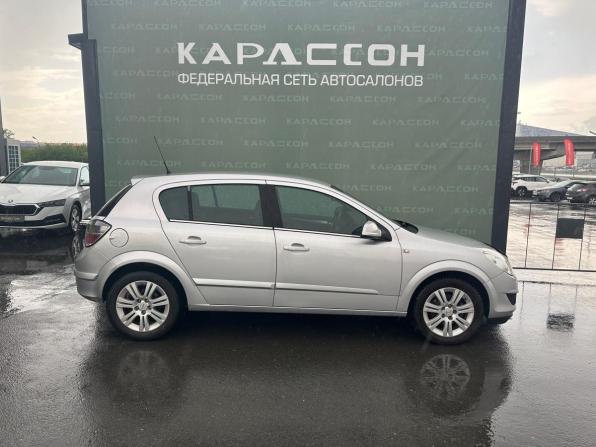 Opel Astra H Рестайлинг с пробегом 2012 года, цена 635 000 рублей, 156000 км, хэтчбек, Автокод Объявления