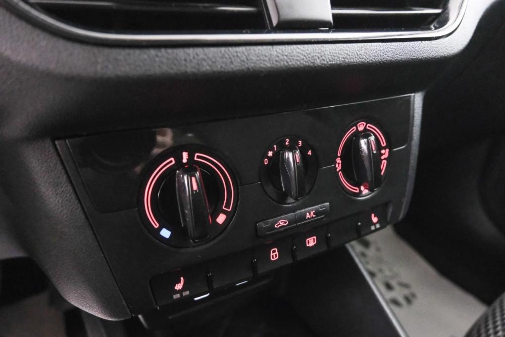 Volkswagen Polo VI Красноярск  - изображение 16