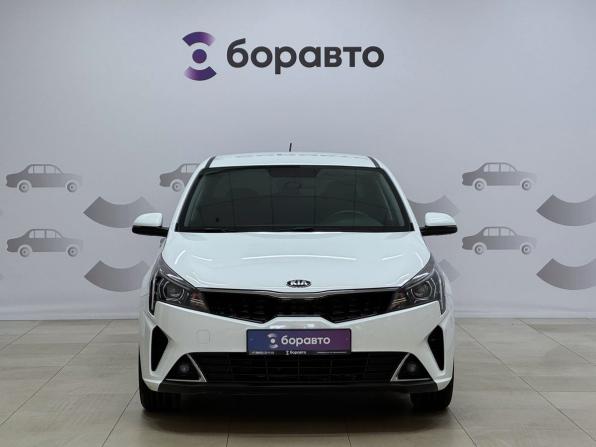 Kia Rio IV Рестайлинг с пробегом 2021 года, цена 1 895 000 рублей, 51458 км, седан, Автокод Объявления