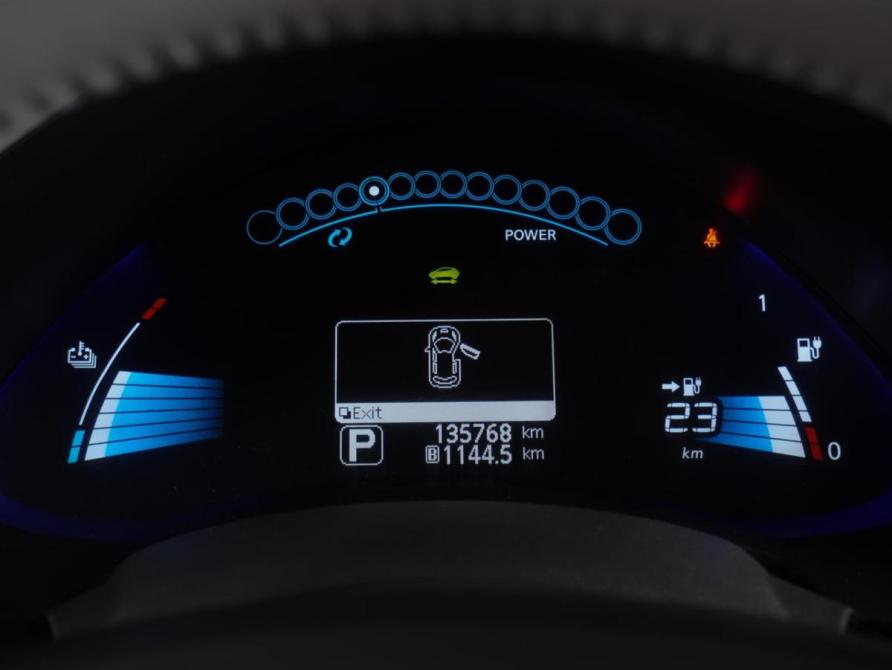 Nissan Leaf I (ZE0/AZE0) Воронеж  - изображение 23