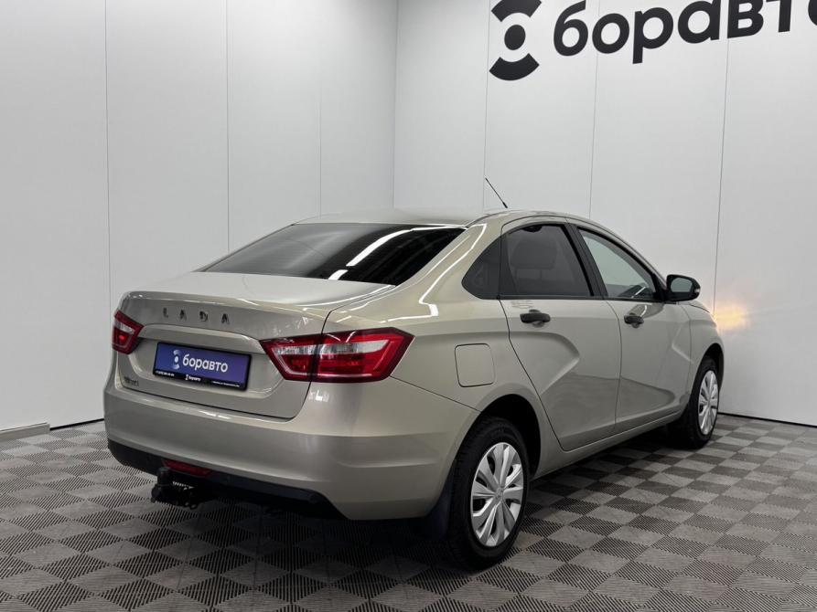 Lada (ВАЗ) Vesta I Воронеж  - изображение 2