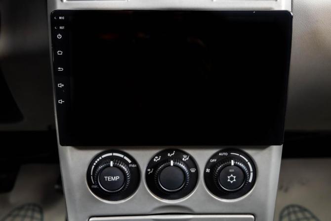 Lada (ВАЗ) Priora I Рестайлинг с пробегом 2011 года, цена 389 000 рублей, 334000 км, универсал, Автокод Объявления