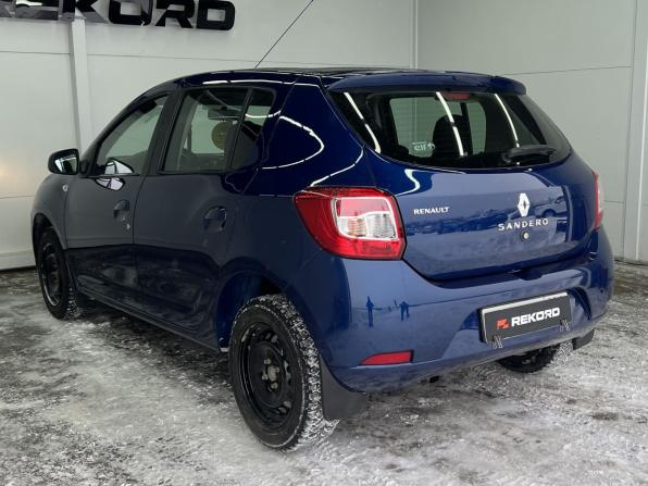 Renault Sandero II с пробегом 2014 года, цена 699 000 рублей, 126514 км, хэтчбек, Автокод Объявления