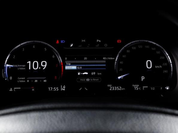 Toyota Camry VIII (XV70) Рестайлинг с пробегом 2023 года, цена 3 899 000 рублей, 23741 км, седан, Автокод Объявления