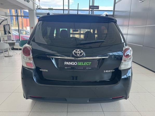 Toyota Verso I Рестайлинг с пробегом 2013 года, цена 1 379 000 рублей, 244373 км, компактвэн, Автокод Объявления
