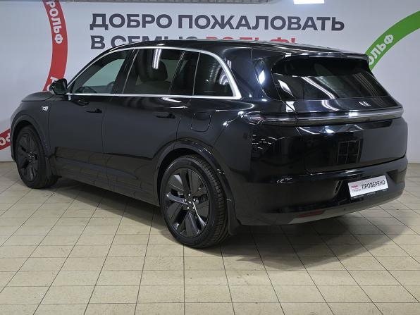 Li Auto (Lixiang) L7 I с пробегом 2023 года, цена 6 100 000 рублей, 39500 км, внедорожник, Автокод Объявления