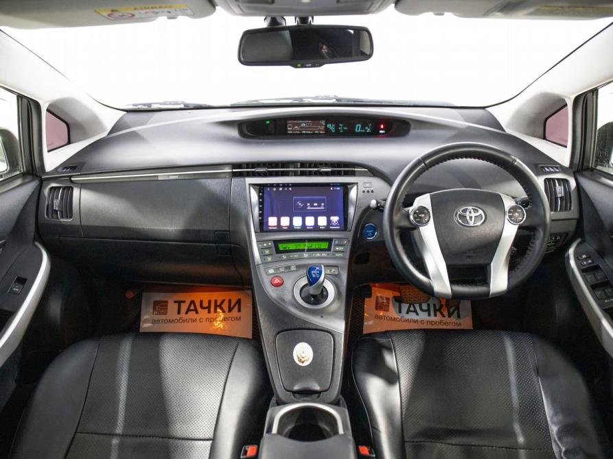Toyota Prius III Рестайлинг (XW30) Иркутск  - изображение 8