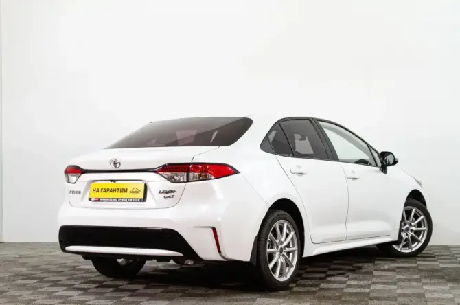 Toyota Levin XII (E210) с пробегом 2020 года, цена 1 929 000 рублей, 35000 км, седан, Автокод Объявления