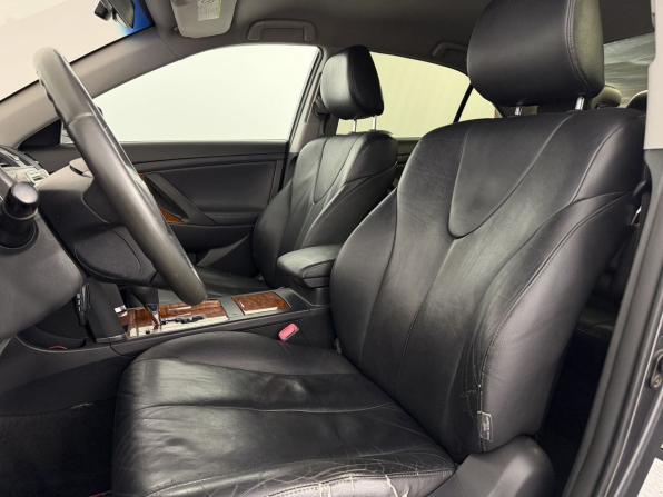 Toyota Camry VI (XV40) с пробегом 2008 года, цена 1 050 000 рублей, 297316 км, седан, Автокод Объявления