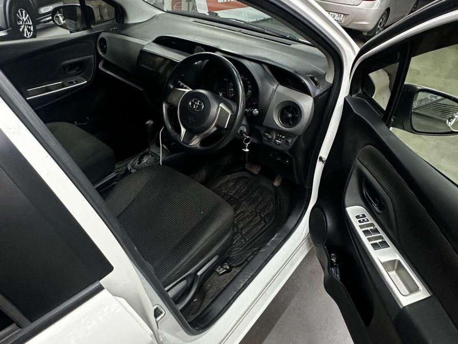 Toyota Vitz III (XP130) Рестайлинг Иркутск  - изображение 6