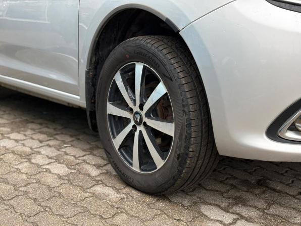 Renault Logan II с пробегом 2014 года, цена 598 000 рублей, 153251 км, седан, Автокод Объявления