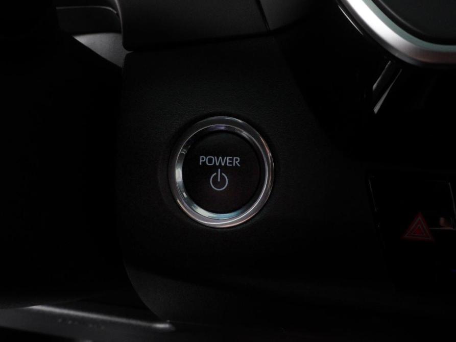 Toyota Camry IX (XV80) China Market Минеральные Воды  - изображение 16