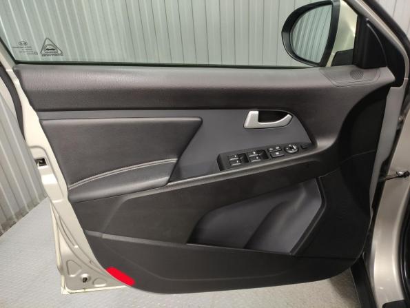 Kia Sportage III с пробегом 2012 года, цена 1 662 000 рублей, 98500 км, внедорожник, Автокод Объявления