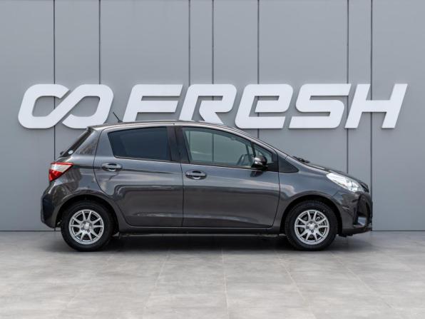 Toyota Vitz III (XP130) Рестайлинг 2 с пробегом 2019 года, цена 1 050 000 рублей, 44424 км, хэтчбек, Автокод Объявления