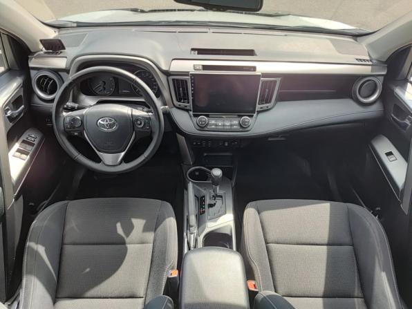 Toyota RAV4 IV (XA40) Рестайлинг с пробегом 2017 года, цена 2 040 000 рублей, 250462 км, внедорожник, Автокод Объявления