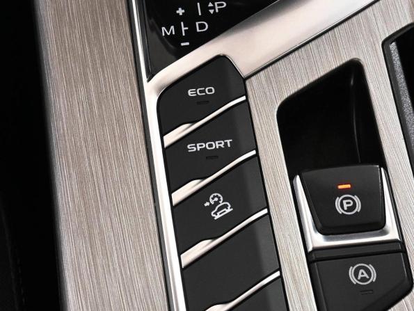 Geely Coolray I с пробегом 2023 года, цена 1 849 000 рублей, 69356 км, внедорожник, Автокод Объявления