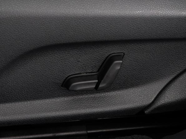 Mercedes-Benz E-Класс V (W213 S213 C238) с пробегом 2020 года, цена 3 270 000 рублей, 53537 км, седан, Автокод Объявления
