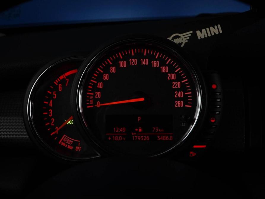 Mini Hatch III (F55/F56) Москва  - изображение 19
