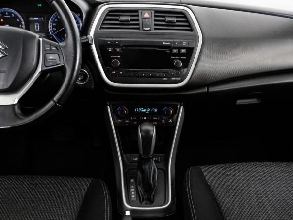 Suzuki SX4 II (S-Cross) с пробегом 2014 года, цена 999 000 рублей, 177491 км, хэтчбек, Автокод Объявления
