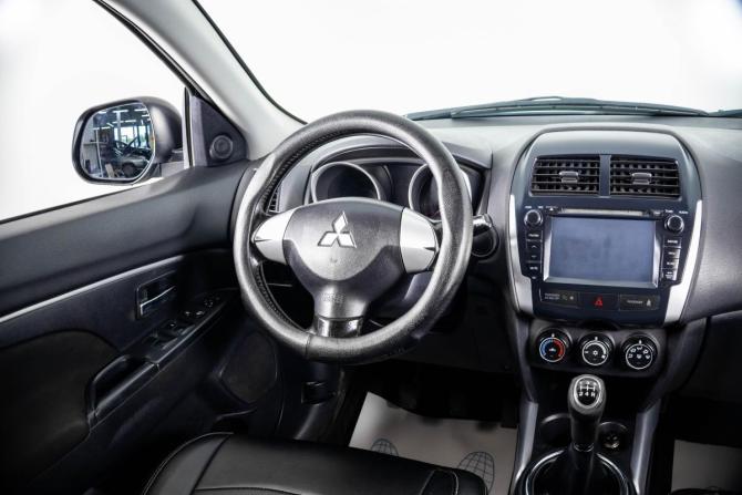 Mitsubishi ASX I с пробегом 2011 года, цена 799 000 рублей, 207000 км, внедорожник, Автокод Объявления