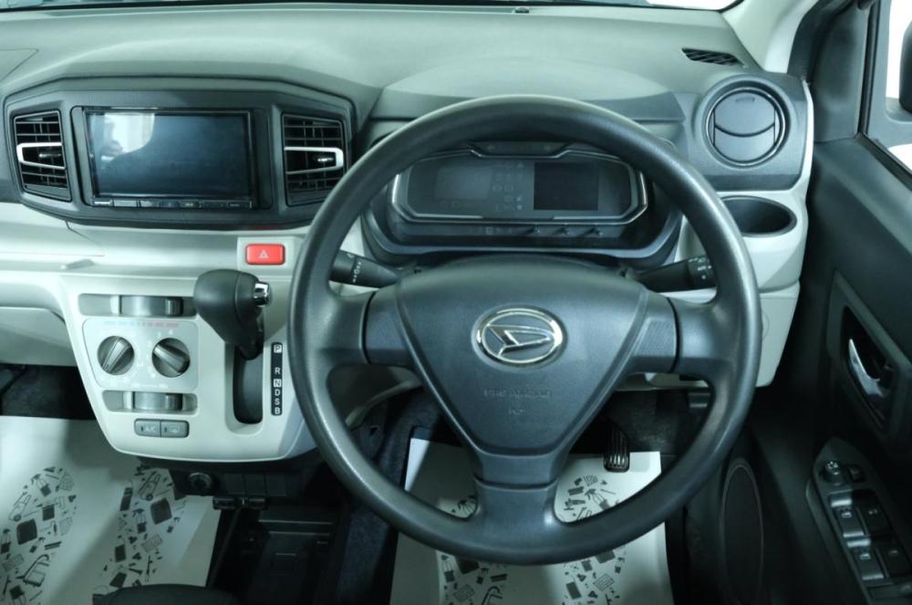 Daihatsu Mira e:S II Омск  - изображение 12