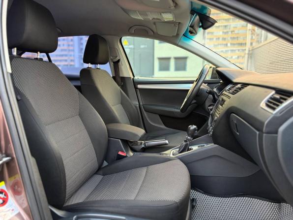 Skoda Octavia III (A7) с пробегом 2013 года, цена 735 000 рублей, 310000 км, лифтбек, Автокод Объявления