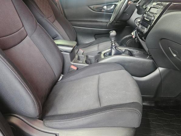 Nissan Qashqai II с пробегом 2018 года, цена 1 415 000 рублей, 164483 км, внедорожник, Автокод Объявления