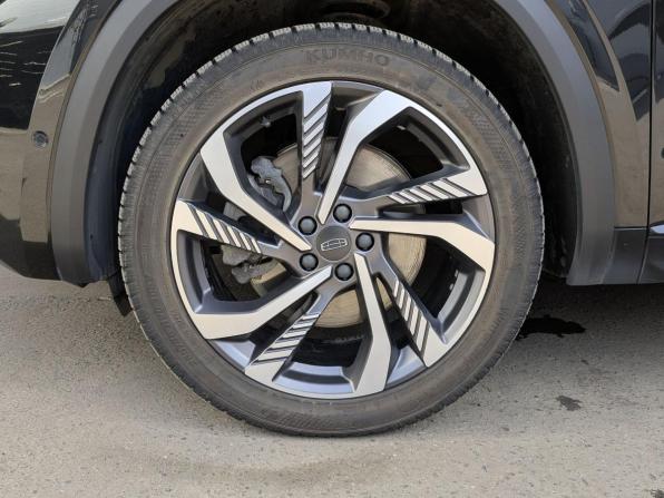Geely Xingyue L I с пробегом 2023 года, цена 2 850 000 рублей, 65716 км, внедорожник, Автокод Объявления